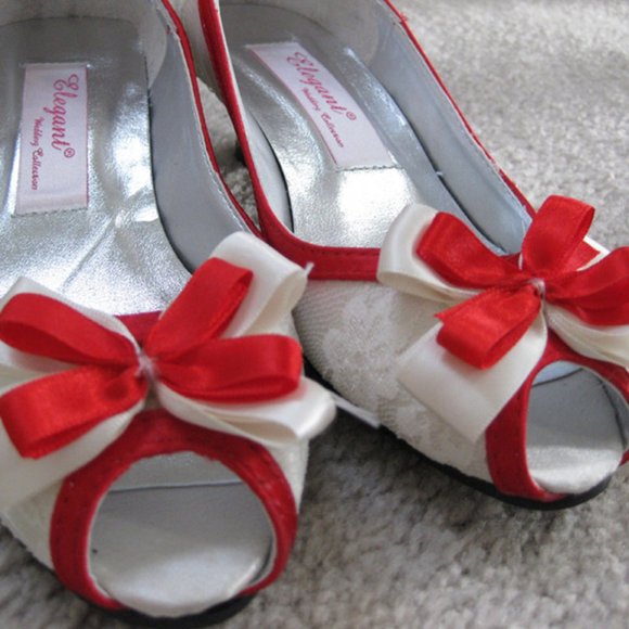 NEW Custom Made White Lace Red Satin Kitten Heels - Picture 5 of 6